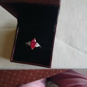 Elegant Silver and Red Gemstone Ring